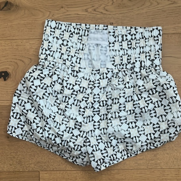 Free People Movement shorts - Picture 2 of 5